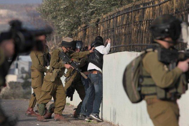 الاحتلال يعتقل 3 مواطنين بينهم فتيان في بيت لحم