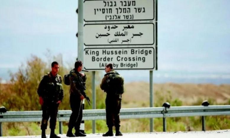 بسبب كورونا.. الاحتلال يعلن اغلاق المعابر البرية بين فلسطين والاردن ابتداء من غد الخميس وحتى إشعار آخر