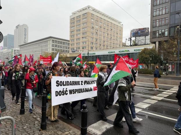 السفير خليفة والنائب كونيتشني: حراك التضامن في بولندا يتحول إلى ضغط سياسي لمحاسبة إسرائيل ووقف الحرب على غزة