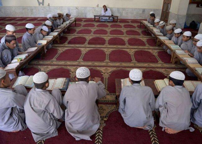 جدل في اميركا حول التعليم الديني لدى العرب