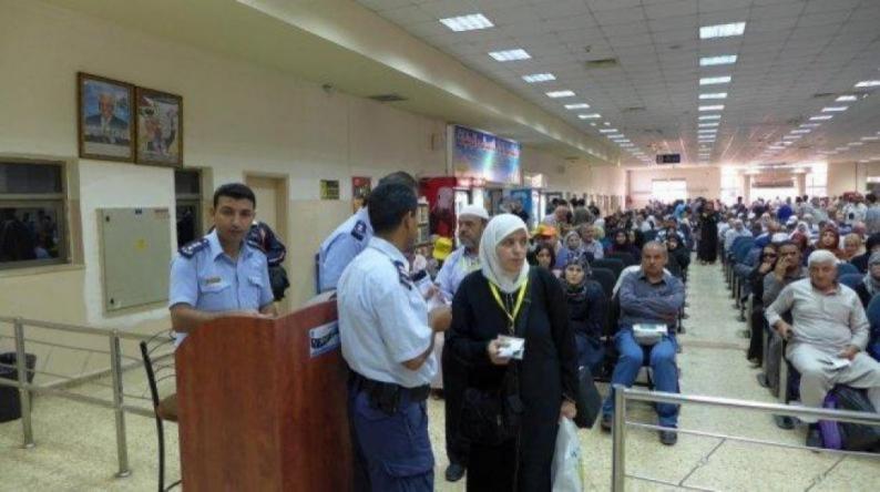 33 ألف مسافر تنقلوا عبر معبر الكرامة الأسبوع الماضي 33 ألف مسافر تنقلوا عبر معبر الكرامة الأسبوع الماضي