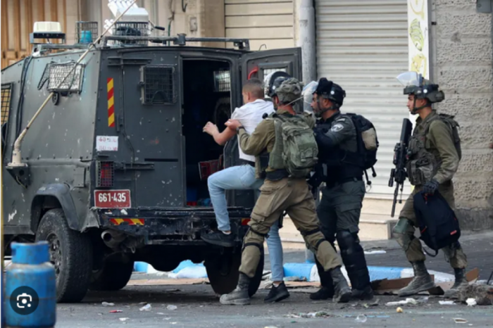 نحو 26 ألف حالة اعتقال في الضفة منذ بدء الإبادة نحو 26 ألف حالة اعتقال في الضفة منذ بدء الإبادة