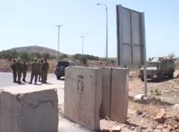 خاص لـ "وطن": بالفيديو... حواجز الاحتلال.. طرق صخرية بين بلدة سفارين وطولكرم تجاوزت الـ16 كم خاص لـ "وطن": بالفيديو... حواجز الاحتلال.. طرق صخرية بين بلدة سفارين وطولكرم تجاوزت الـ16 كم