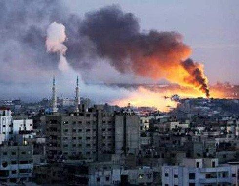 مصادر إسرائيلية: الحملة العسكرية على قطاع غزة ستستمر لأسبوع على الأقل