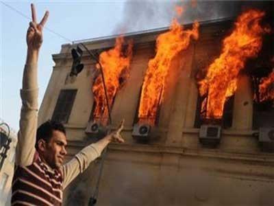 نيران التحرير التهمت ثروة مصر العلمية في مجمع نابليوم