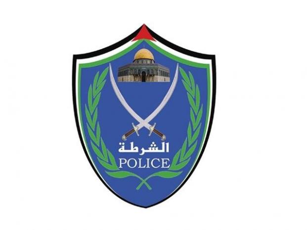 شرطي لمواطن استفزه في نابلس: أنا أزعر ابن أزعر وبطخك