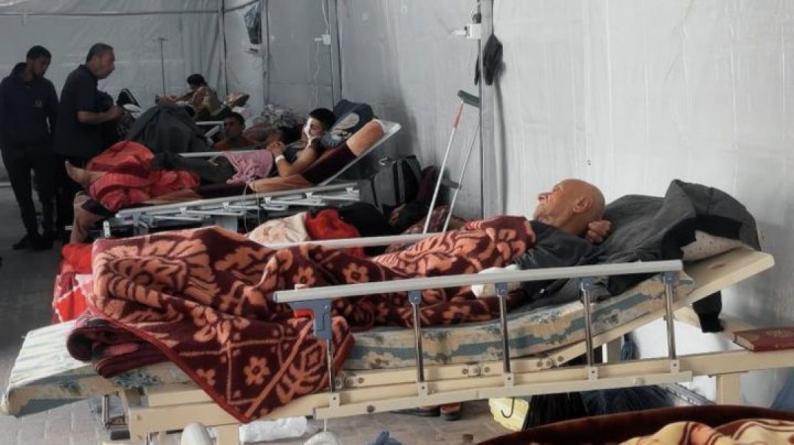 الصحة تحذر من كارثة إنسانية جراء إغلاق معبر رفح للأسبوع الثاني الصحة تحذر من كارثة إنسانية جراء إغلاق معبر رفح للأسبوع الثاني