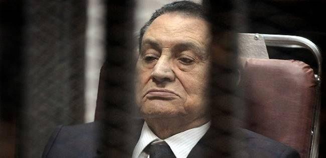 نيابة مصر تقرر الافراج عن مبارك