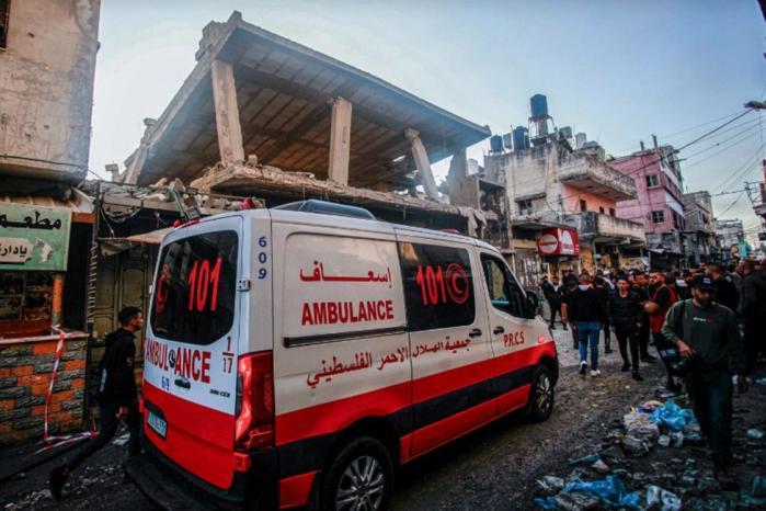 شهيد وعدة إصابات إثر قصف مسيرة للاحتلال مجموعة من المواطنين بمدينة غزة شهيد وعدة إصابات إثر قصف مسيرة للاحتلال مجموعة من المواطنين بمدينة غزة