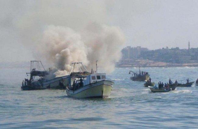 بحرية الاحتلال تطلق نيرانها على صيادي غزة