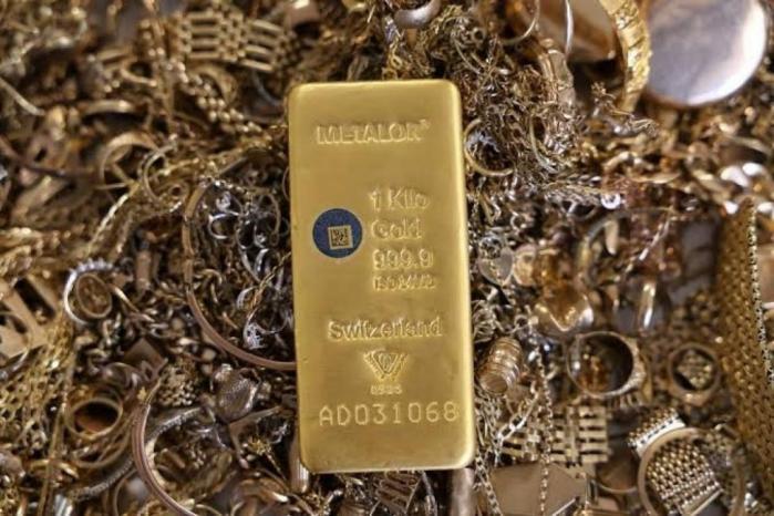 الذهب يرتفع مع انحسار توقعات رفع سعر الفائدة في أكتوبر الذهب يرتفع مع انحسار توقعات رفع سعر الفائدة في أكتوبر