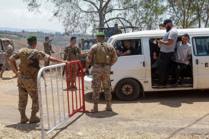 مناطق تجريبية أم انسحاب شكلي؟ إسرائيل تمسك بمفتاح الاتفاق في جنوب لبنان مناطق تجريبية أم انسحاب شكلي؟ إسرائيل تمسك بمفتاح الاتفاق في جنوب لبنان