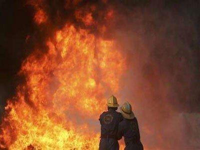 إنقاذ عائلة أتت النيران على كامل منزلها في طوباس