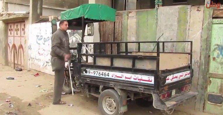 خاص لـ "وطن": بالفيديو... غزة: بعد بتر ساقه.. طوطح يعمل سائق "تكتك" ويحلم بطرف صناعي خاص لـ "وطن": بالفيديو... غزة: بعد بتر ساقه.. طوطح يعمل سائق "تكتك" ويحلم بطرف صناعي