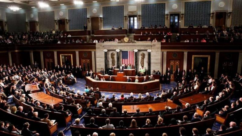 الشيوخ الأميركي يقر مساعدات لأوكرانيا بقيمة 40 مليار دولار