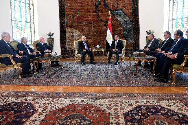 الرئيس ينهي زيارته الى مصر