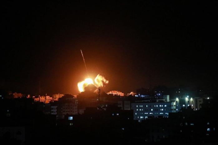 محدث| إصابتان في قصف لطائرات الاحتلال مواقع في قطاع غزة