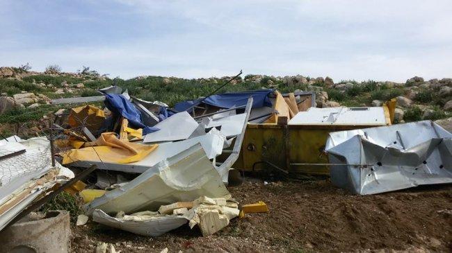 الاحتلال يهدم عشرات المساكن في خربة طانا شرق نابلس