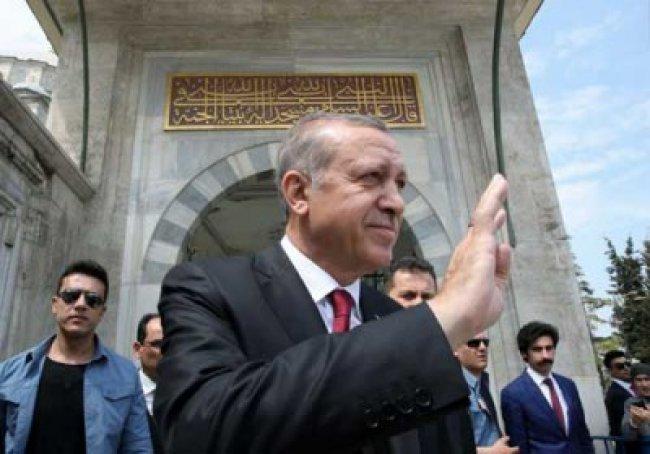 اردوغان يعلن أن تركيا قد تجري استفتاء على عضوية الاتحاد الاوروبي