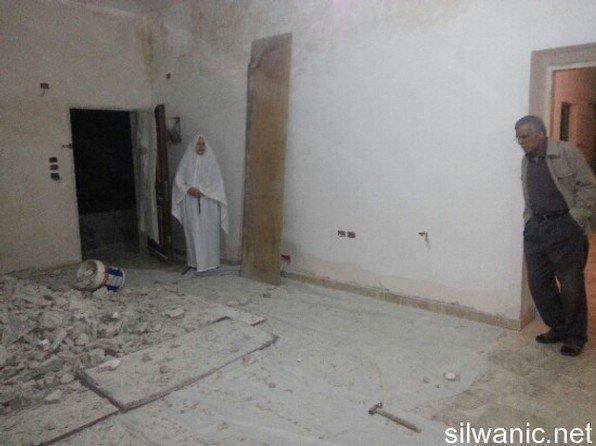 بالصور... قوات الاحتلال تجبر مقدسيًا على هدم بيته بالصور... قوات الاحتلال تجبر مقدسيًا على هدم بيته