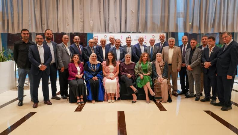 بورصة فلسطين تشارك في لقاءين تعريفيين لرجال الأعمال والفلسطينيين المغتربين في الامارات العربية المتحدة