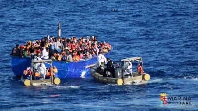 إنقاذ أكثر من 3400 مهاجر قبالة السواحل الليبية