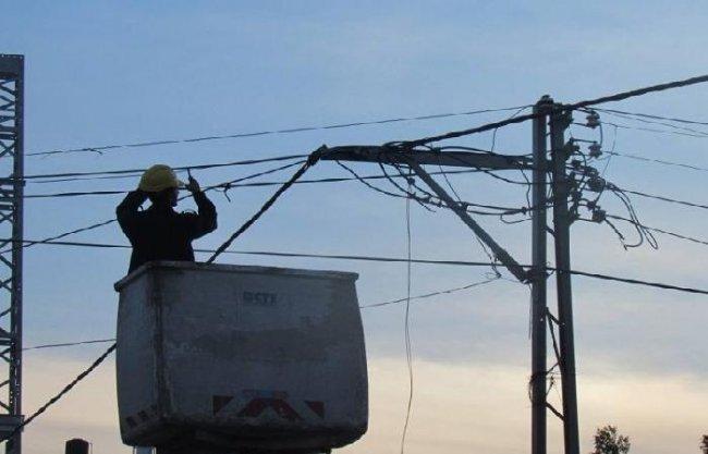 كهرباء غزة تقرر توزيع 10% من أرباحها على المساهمين