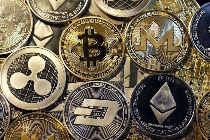 الاحتلال يصادر حسابات عملات مشفرة يزعم أن حماس تستخدمها لجمع الأموال من المانحين الدوليين الاحتلال يصادر حسابات عملات مشفرة يزعم أن حماس تستخدمها لجمع الأموال من المانحين الدوليين