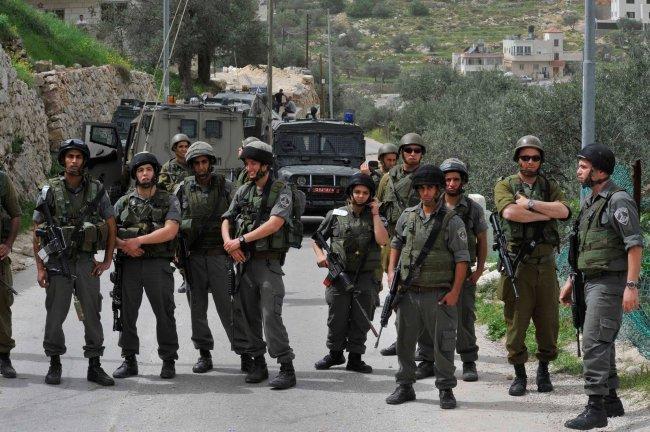 اعتصام رافض لمصادرة الاحتلال أراضٍ شرق الخليل