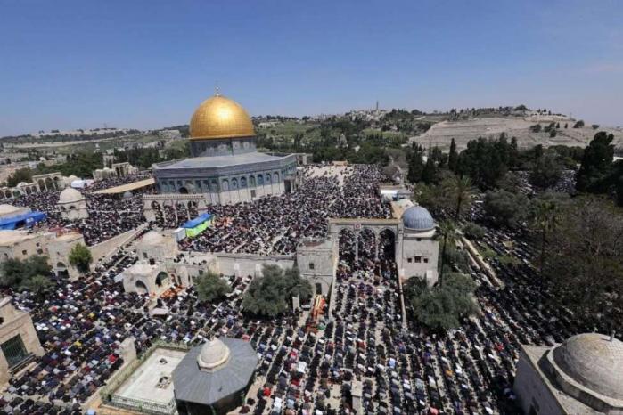 الحركة الإسلامية في القدس تدعو لإعمار "الأقصى" طوال أيام العيد الحركة الإسلامية في القدس تدعو لإعمار "الأقصى" طوال أيام العيد
