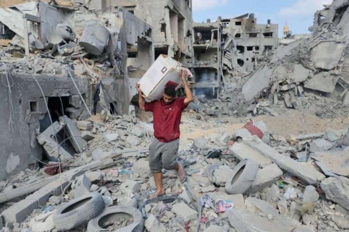 وطن تتابع "طوفان الأقصى" في يومها السابع.. الاحتلال يكثف مجازره ويُبلغ الامم المتحدة بتهجير مليون مواطن من شمال غزة وطن تتابع "طوفان الأقصى" في يومها السابع.. الاحتلال يكثف مجازره ويُبلغ الامم المتحدة بتهجير مليون مواطن من شمال غزة