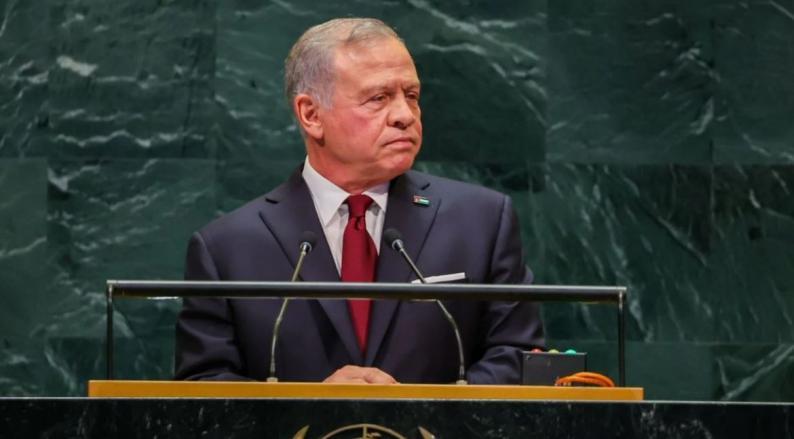 العاهل الأردني: ما يحدث في الضفة سياسة لتهجير الفلسطينيين.. والأطماع الإسرائيلية تهديد إقليمي