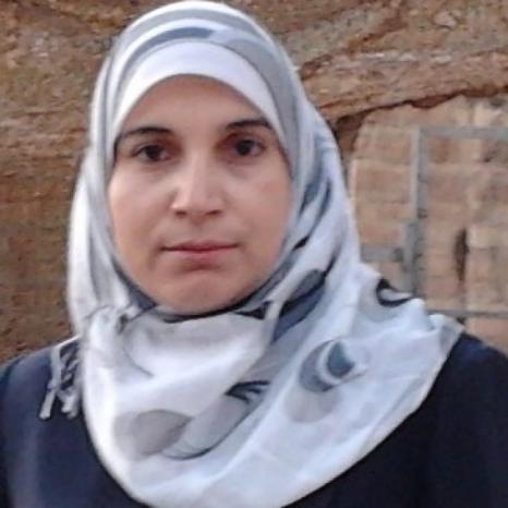 نادي الأسير: محكمة الاحتلال تمدد اعتقال الأسيرتين خاطر وأبو سنينة