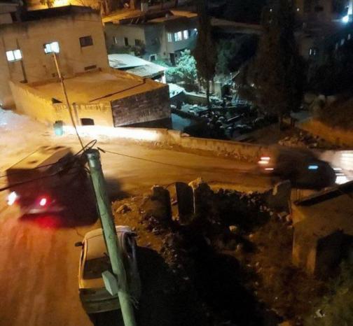الاحتلال يقتحم بيت عور التحتا غرب رام الله الاحتلال يقتحم بيت عور التحتا غرب رام الله