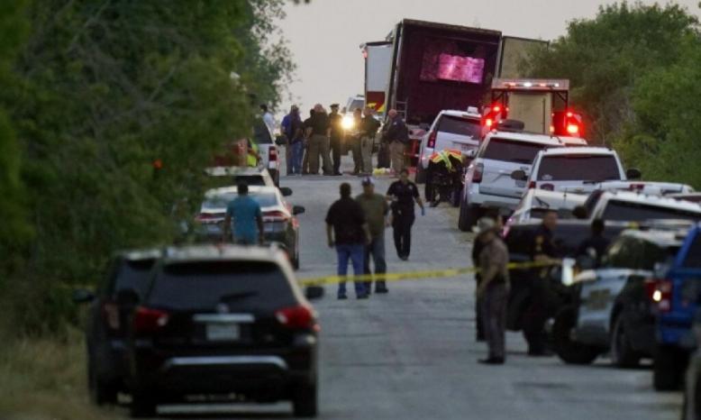 العثور على عشرات الجثث لمهاجرين داخل شاحنة في تكساس