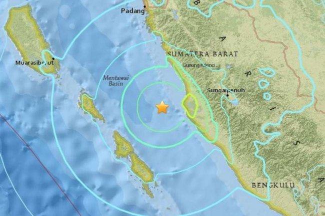 زلزال بقوة 6.5 درجة قبالة جزيرة سومطرة الإندونيسية