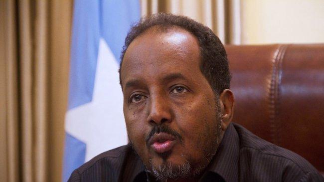 البرلمان الصومالي يلتئم في المطار ويتخب الرئيس