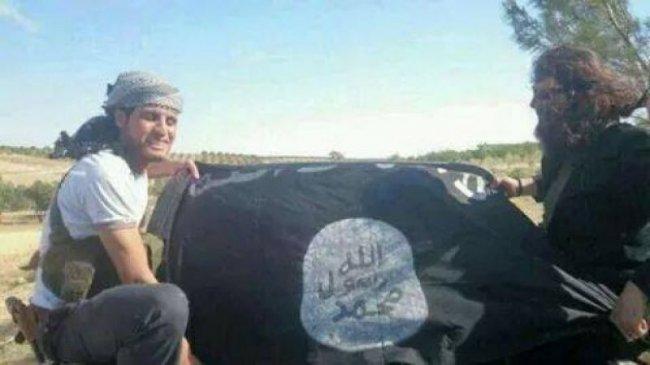 لفظ أنفاسه الأخيرة في تركيا.. مقتل عبد الباسط الساروت أحد قادة &quot;جيش العزة&quot;