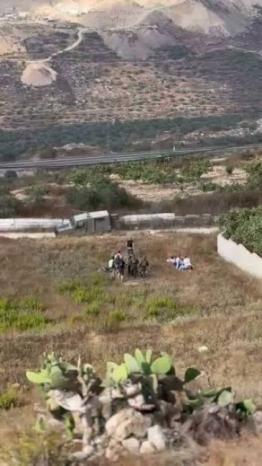 اللواء أحمد عيسى يكتب لوطن: حادثة تل تزيد من احتقان الفلسطينيين ضد الاحتلال في الضفة الغربية وتقلل من فرص نتنياهو وحزب الليكود بالفوز في الانتخابات القادمة اللواء أحمد عيسى يكتب لوطن: حادثة تل تزيد من احتقان الفلسطينيين ضد الاحتلال في الضفة الغربية وتقلل من فرص نتنياهو وحزب الليكود بالفوز في الانتخابات القادمة