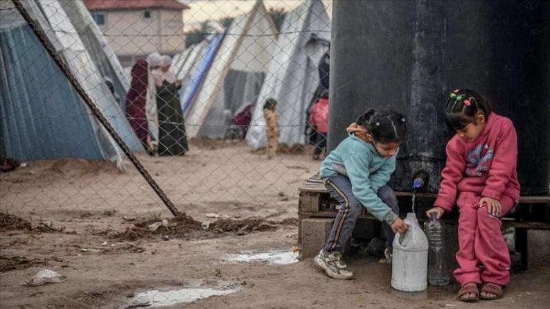 &quot;آكشن إيد&quot;: نقص المياه الصالحة للشرب في غزة تسبب بانتشار الأمراض