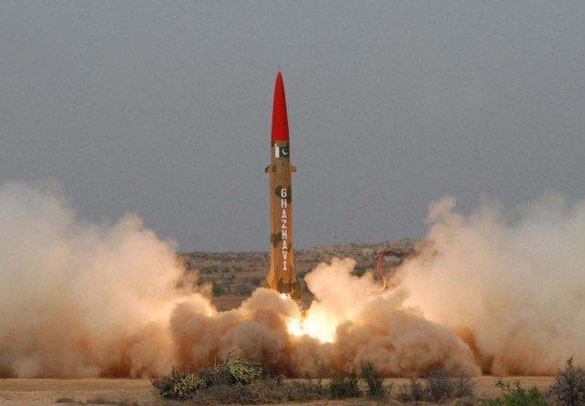 باكستان تختبر صاروخ قصير المدى