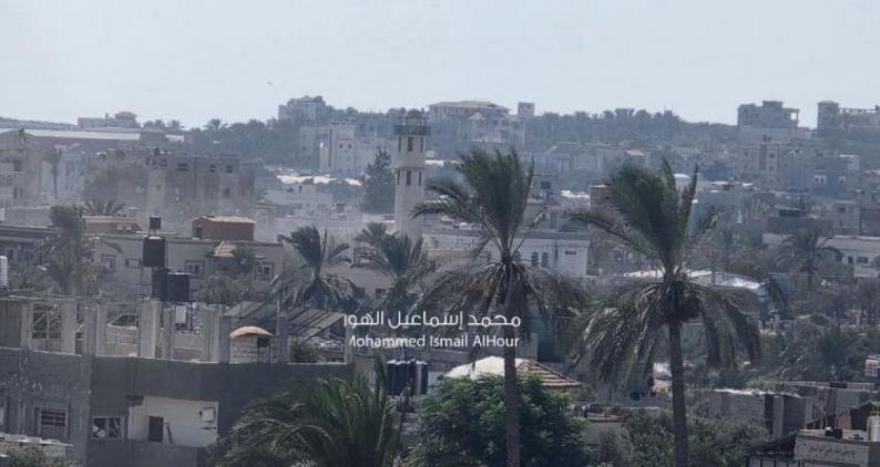 مصابون في غارة على مسجد غرب مخيم النصيرات