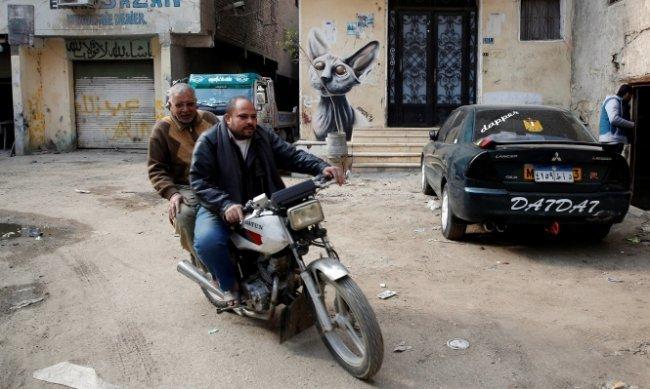 مصر تحظر الدراجات بسيناء لمدة عام