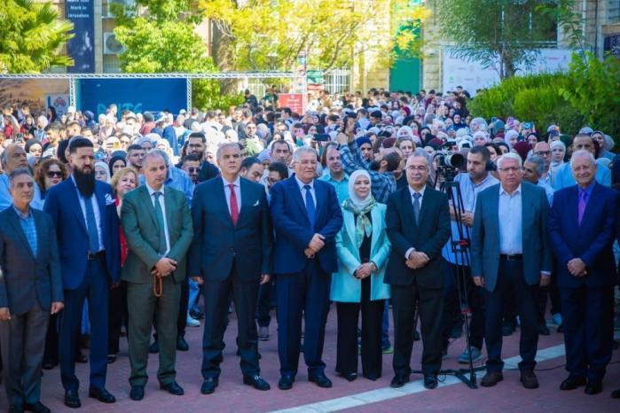 جامعة القدس تختتم استقبال طلبتها الجدد للعام الأكاديمي 2026/2027 جامعة القدس تختتم استقبال طلبتها الجدد للعام الأكاديمي 2026/2027