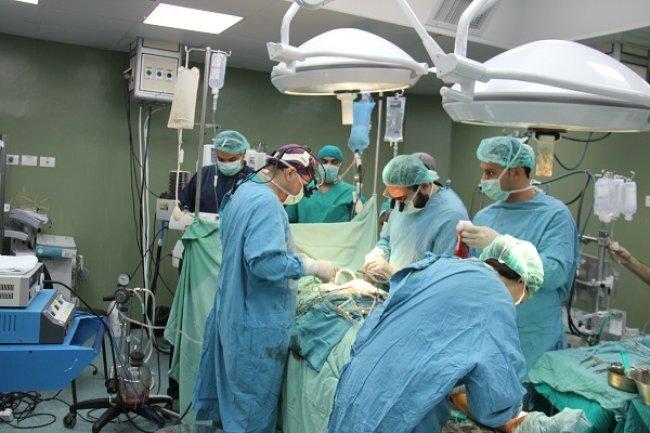 الصحة: وفد طبي وشاحنات أدوية في طريقهما لقطاع غزة