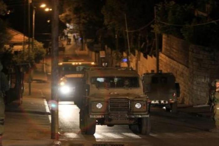 الاحتلال يقتحم بلدة طمون جنوب طوباس الاحتلال يقتحم بلدة طمون جنوب طوباس