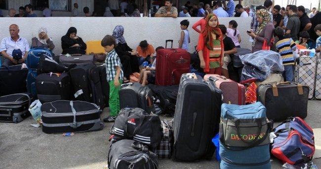 652 مواطناً غادر اليوم قطاع غزة في اليوم الأول لفتح المعبر