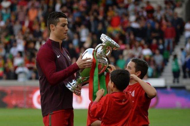 رونالدو ينقذ البرتغال أمام إسبانيا في بطولة كأس العالم لكرة القدم