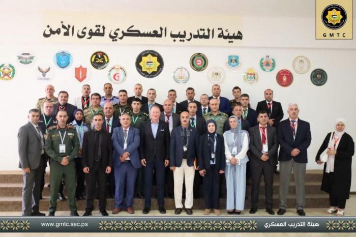 هيئة التدريب العسكري تستضيف رجل الأعمال بشار المصري في محاضرة لمنتسبي دورة كبار الضباط الـ24 هيئة التدريب العسكري تستضيف رجل الأعمال بشار المصري في محاضرة لمنتسبي دورة كبار الضباط الـ24