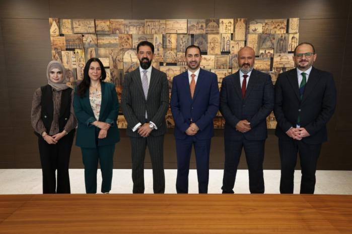 بنك القدس يوقع اتفاقية دعم وشراكة مع المجلس الفلسطيني للأبنية الخضراء بنك القدس يوقع اتفاقية دعم وشراكة مع المجلس الفلسطيني للأبنية الخضراء